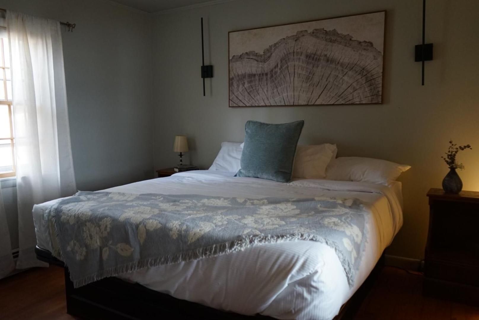 Alamoosook Lakeside Inn Orland Dış mekan fotoğraf